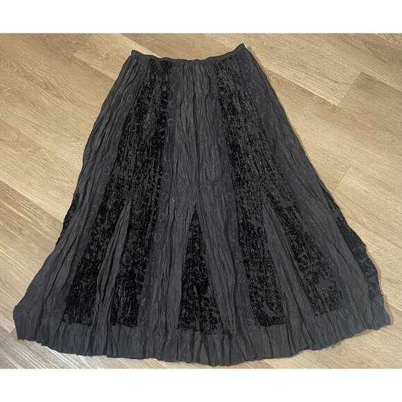 Chico’s Black Crinkle Velvet‎ Panel Skirt Sz 12/14 Boho Gothic Festival Evening - Picture 2 of 8